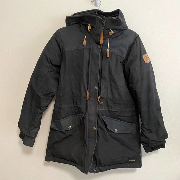 Fjallraven Women's Sarek Parka Coat Down Black Size L but fits like M - Picture 1 of 10